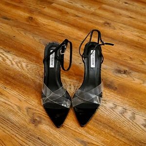 Women Black Pointy Toe Heels
